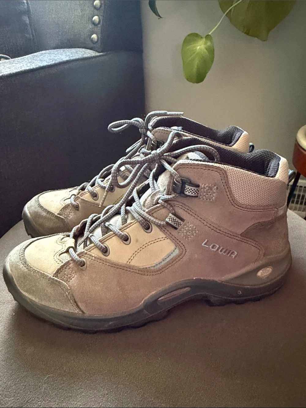 Lowa Tempest QC Grey, Beige & Blue Women's 10 Hiking Boots Outdoors Adventure